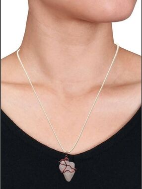 👣4/$20.  Raw Rose Quartz Pendant with White Cord Necklace NWOT